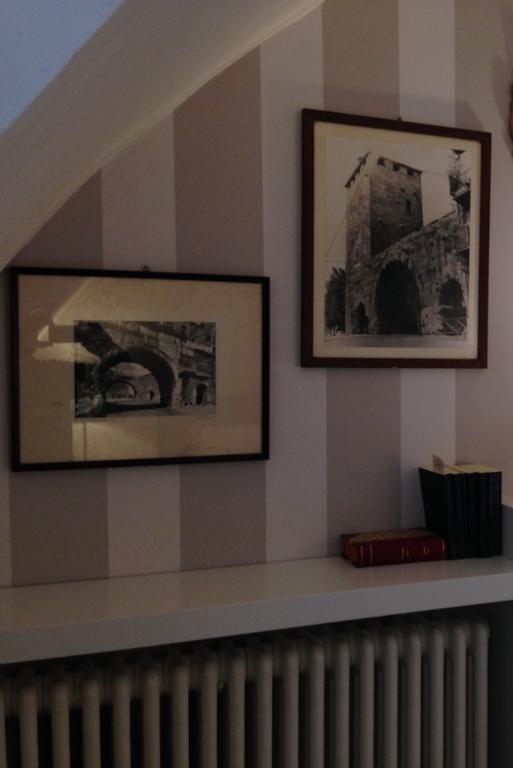 La Finestra Sul Cortile Apartment Aosta Exterior photo