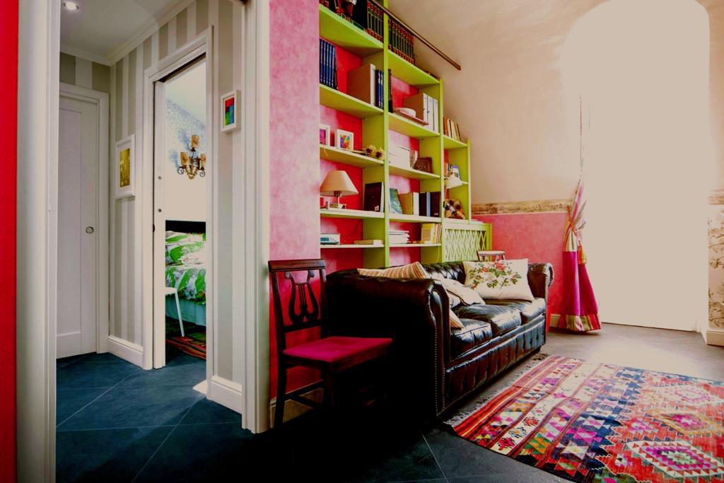 La Finestra Sul Cortile Apartment Aosta Exterior photo